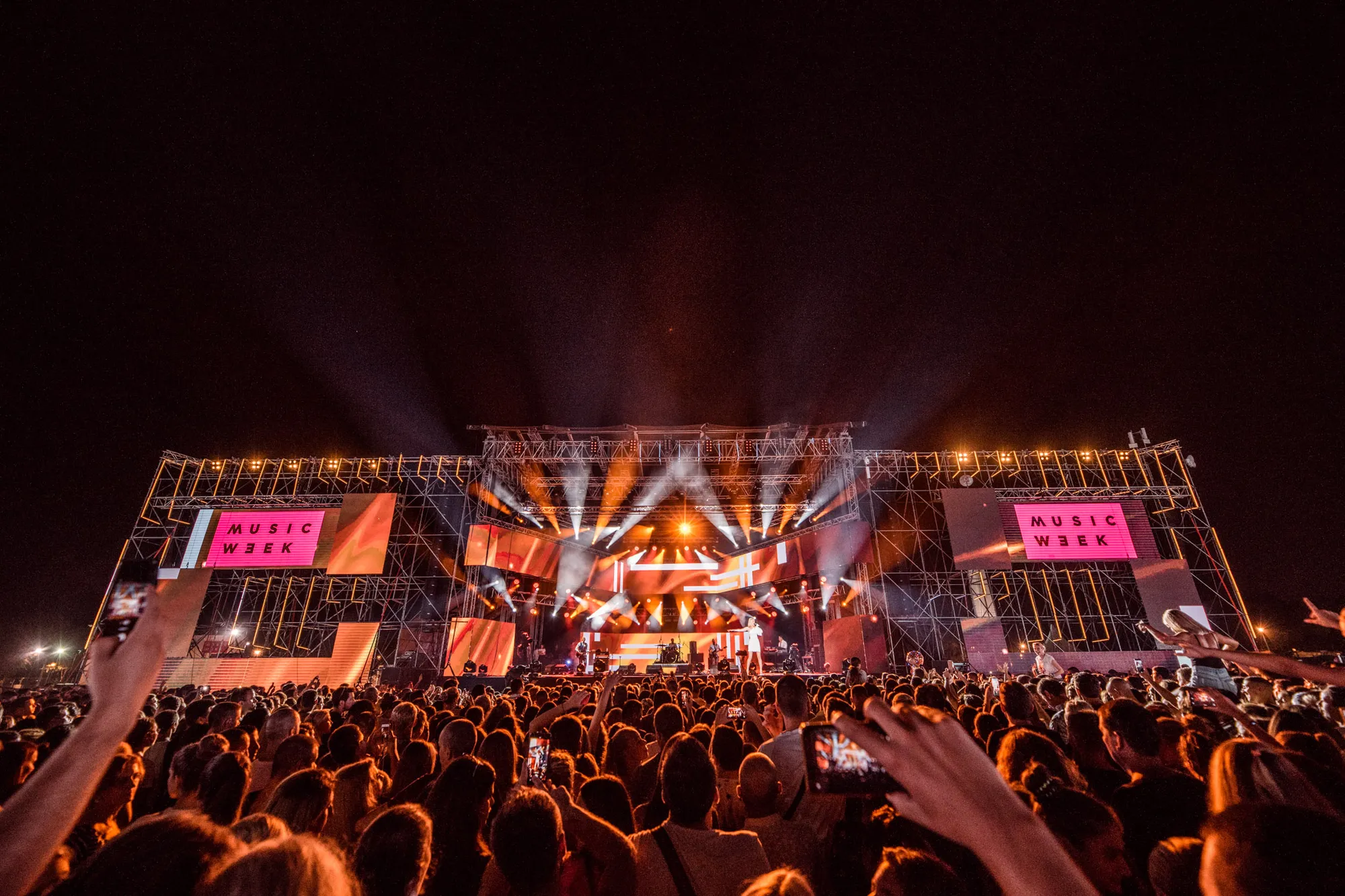 LiveProduction1MusicWeekDan1-(79-of-173)